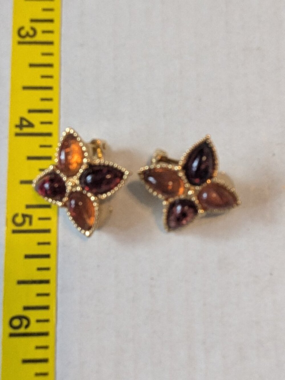 Vintage Gold Tone Gripoix Poured Amber Glass Clip On Earrings